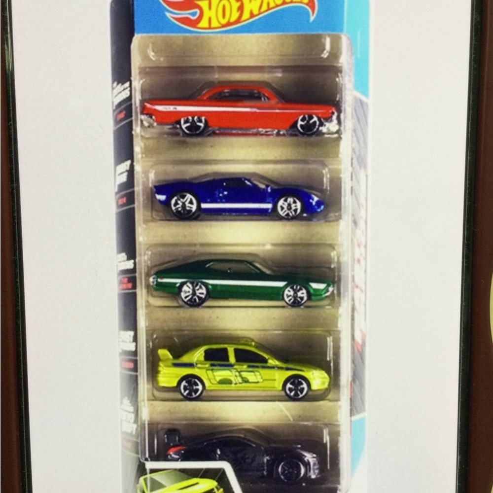 Collectible HotWheels Retired 5 pack DieCast 1:64 Scale Fast & Furious BNIP